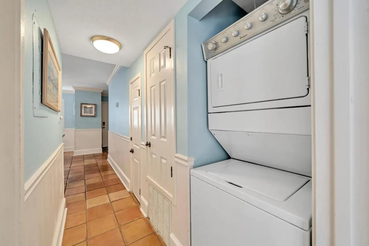 Beach Service! Pet Friendly! Blue Surf 9! Destin Holiday home