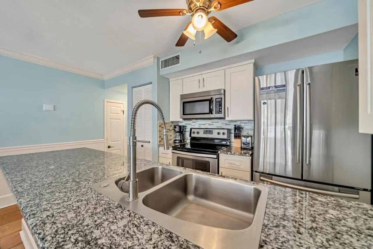 Beach Service! Pet Friendly! Blue Surf 9! Destin 0*,
