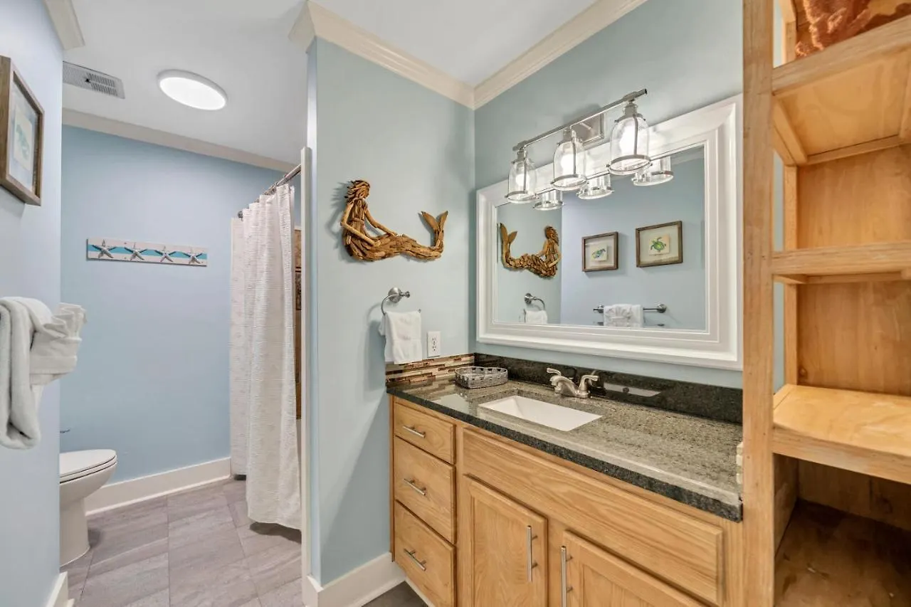 Beach Service! Pet Friendly! Blue Surf 9! Destin