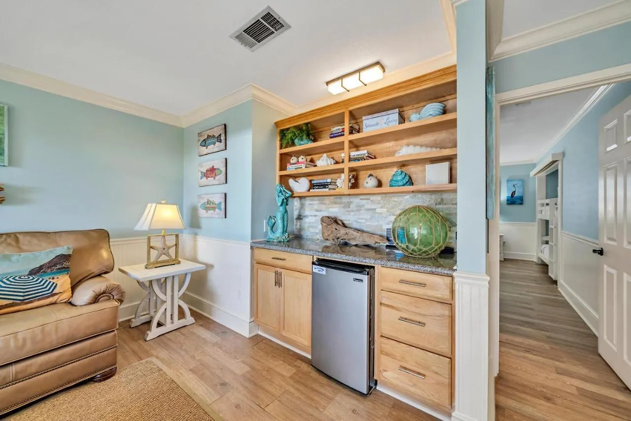 Beach Service! Pet Friendly! Blue Surf 9! Destin 0*,  United States