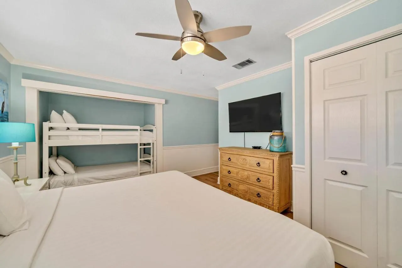 Holiday home Beach Service! Pet Friendly! Blue Surf 9! Destin
