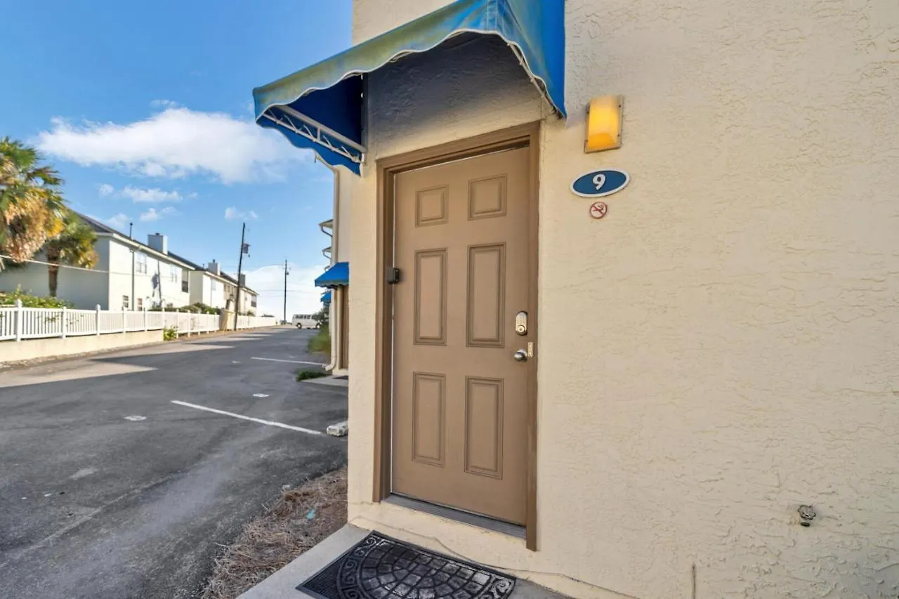 Holiday home Beach Service! Pet Friendly! Blue Surf 9! Destin United States